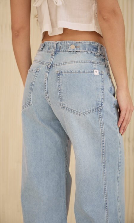 Wide leg rígido con hebilla trasera - Aubry