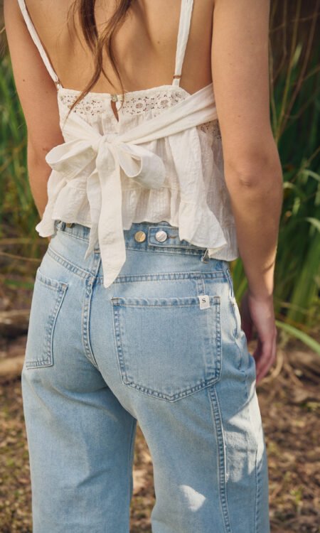Wide leg rígido con hebilla trasera - Aubry