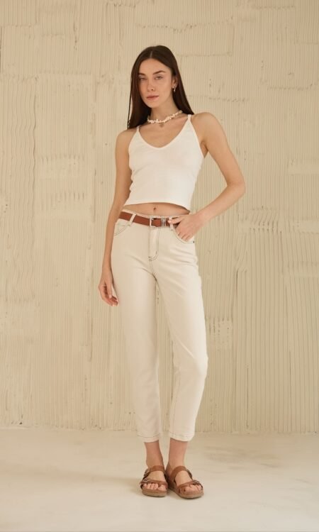 Mom confort tiro alto color crudo con hilo camel - Loto
